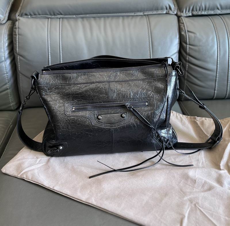 le city moto 39x26x16cm YT (2)