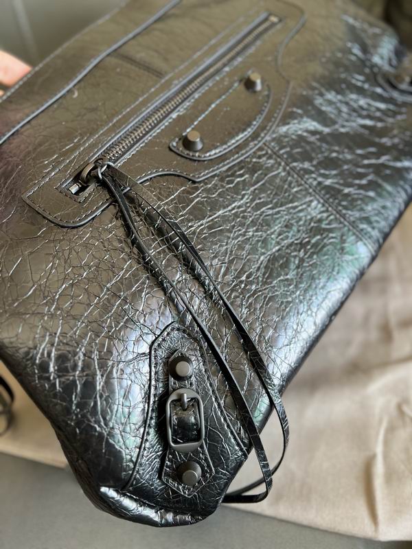 le city moto 39x26x16cm YT (4)