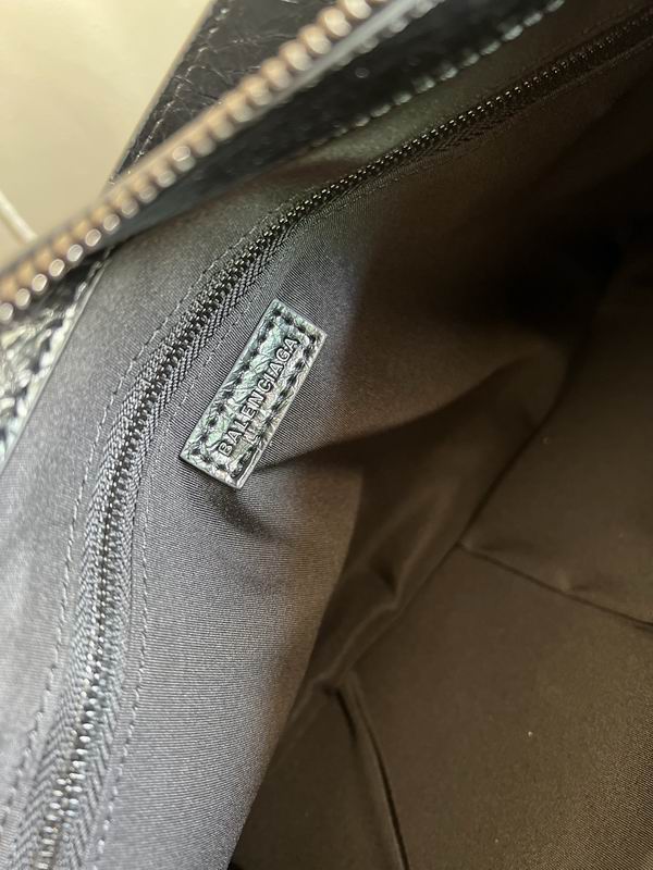 le city moto 39x26x16cm YT (8)