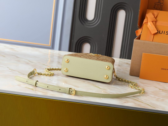 Cap M14389 21x14x8cm ss_4