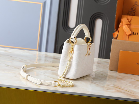 Cap M14389 27x18x9cm ss1_2