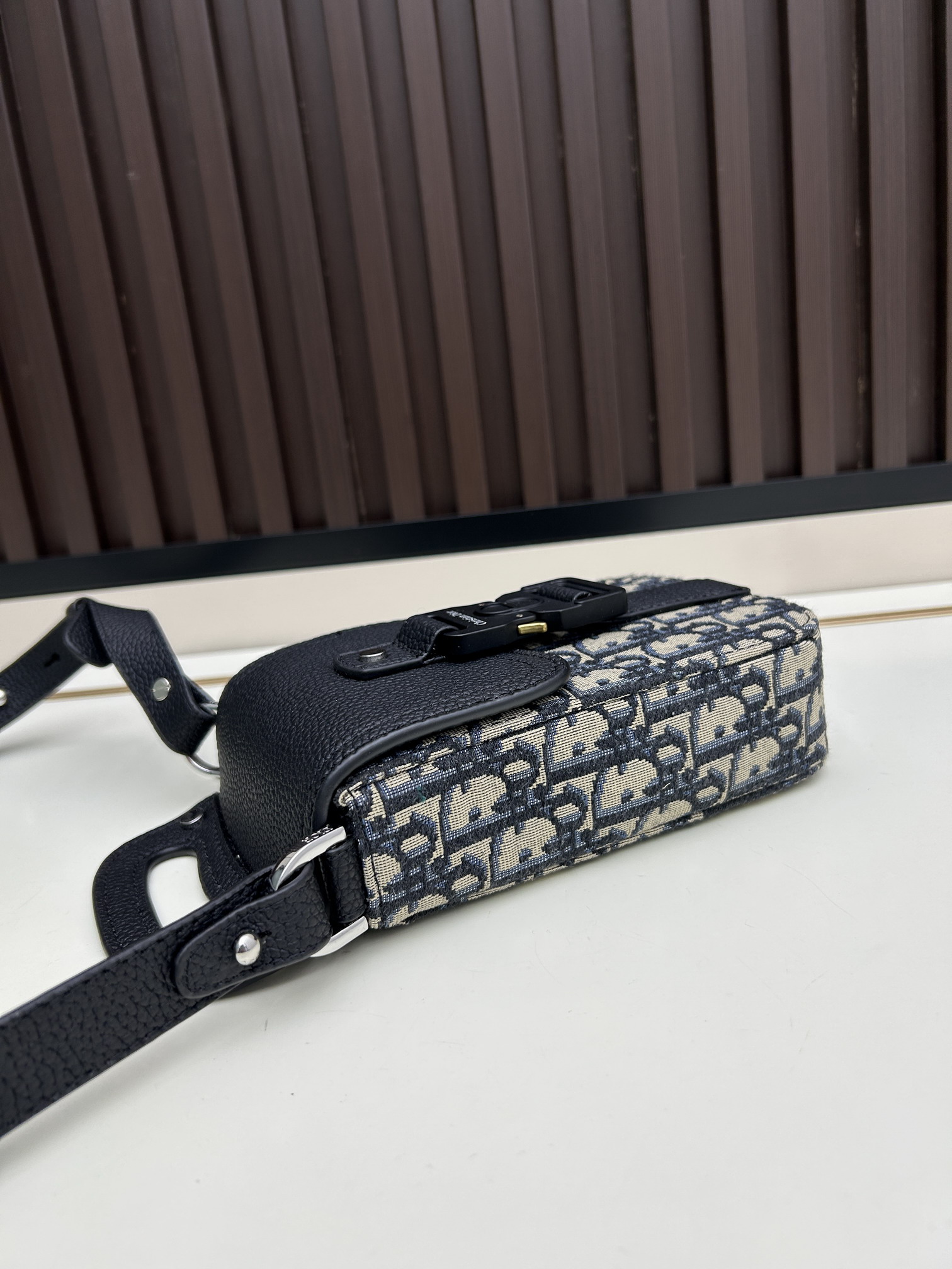 Dior 9042 11x18x3 2cm jj_4