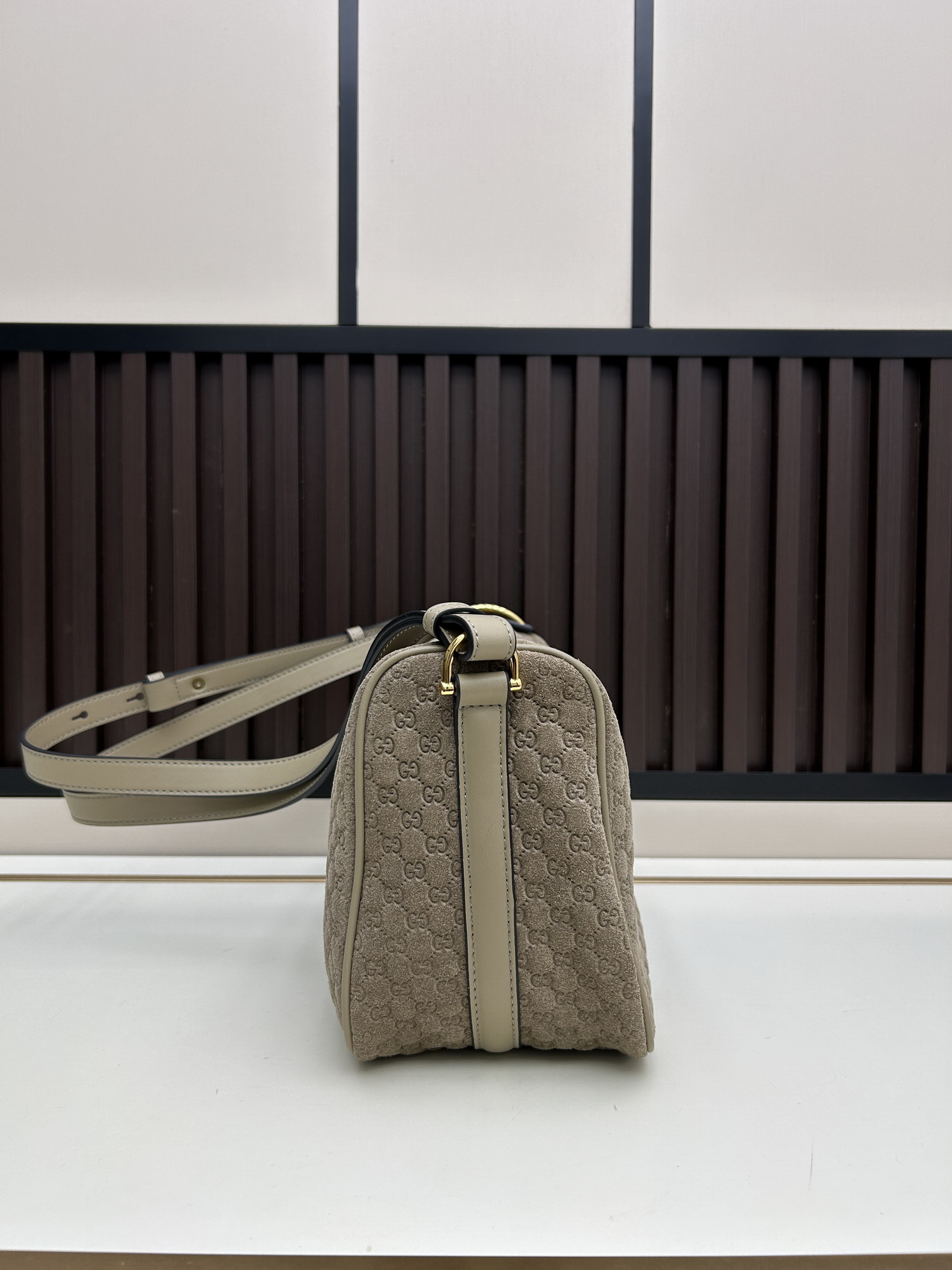 GG 08933 31 5x17x12cm jj1_3