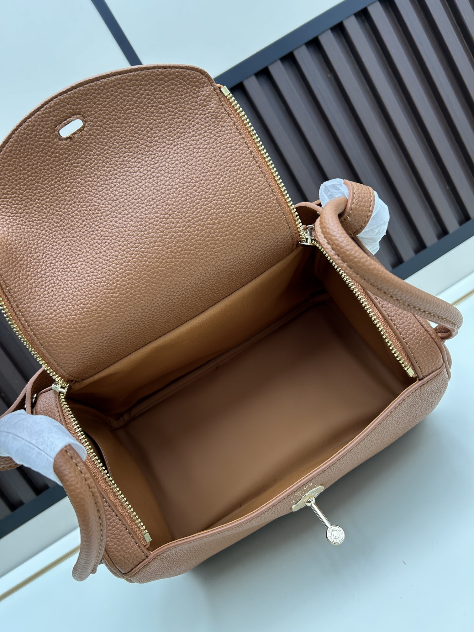 Hermes 8916 26x18x12cm jj1_8