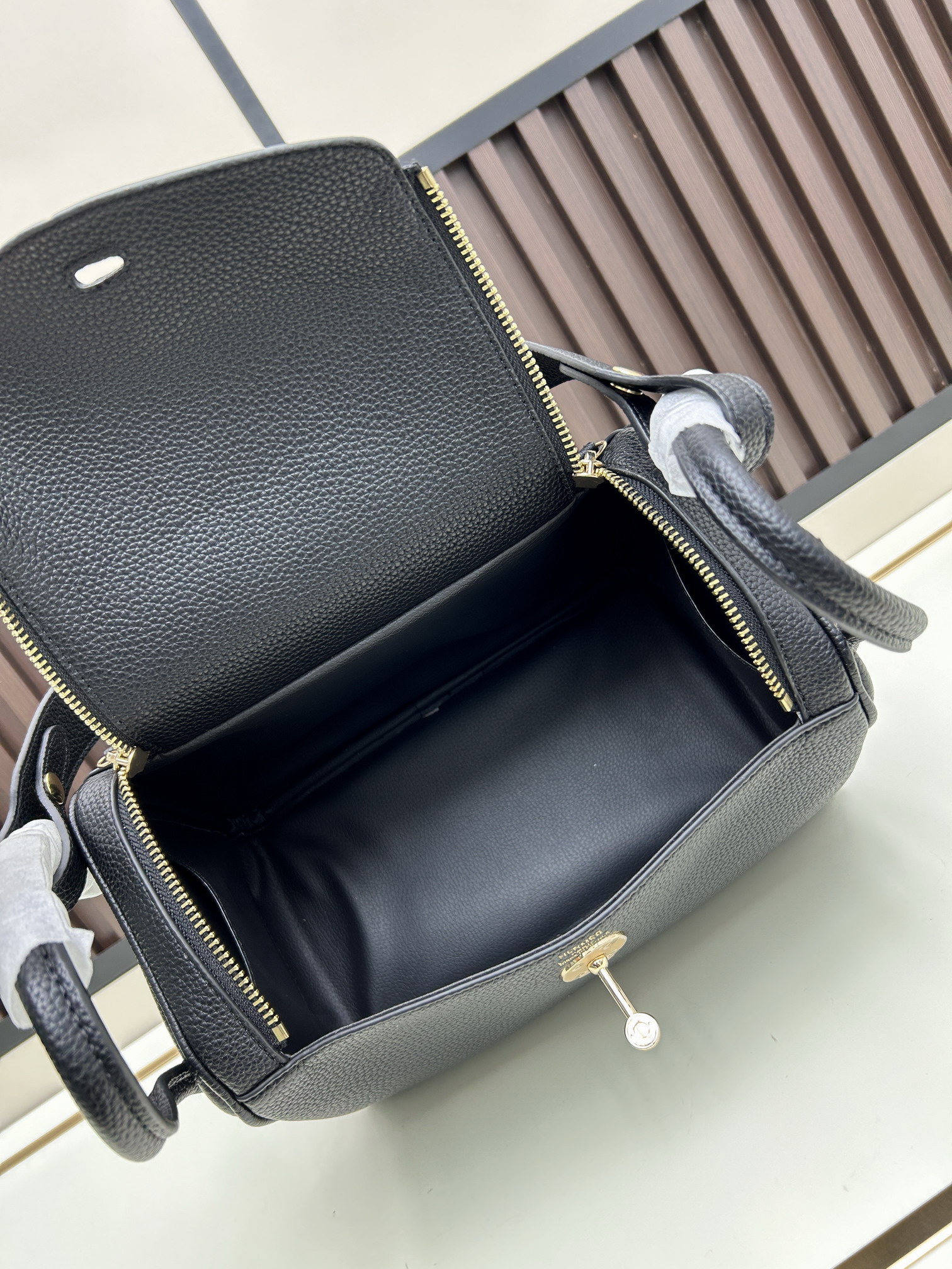 Hermes 8916 26x18x12cm jj_8