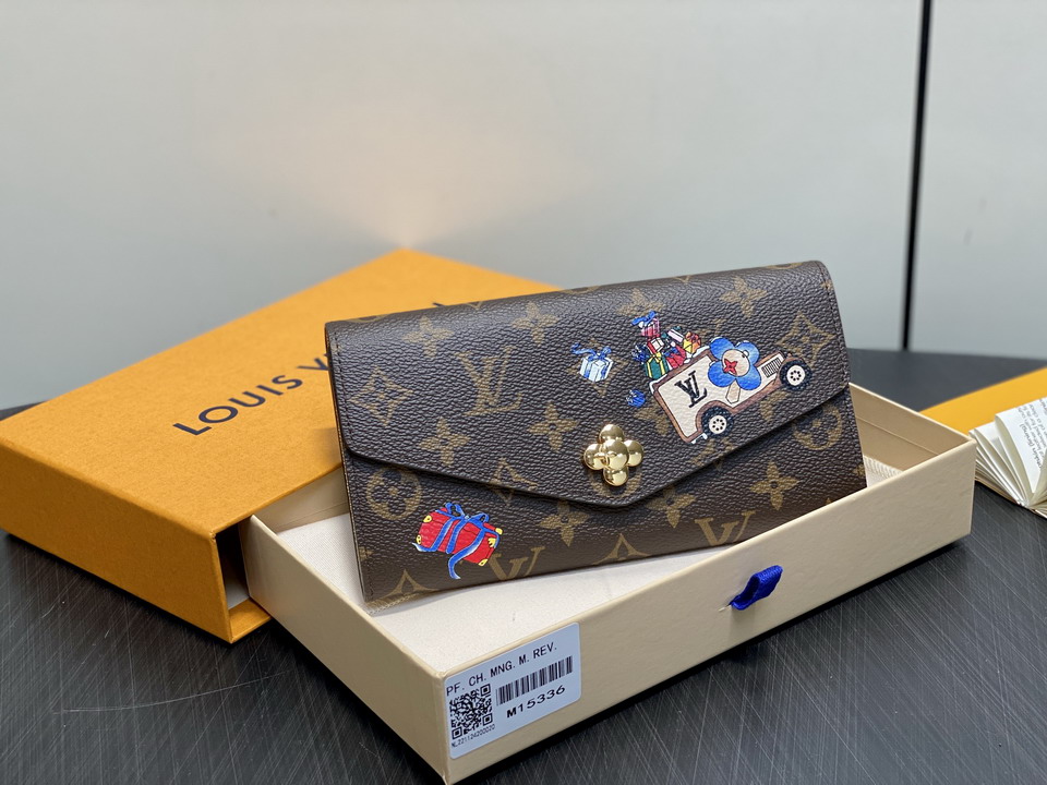 Sarah M15336 7 5x4 1x0 8cm gf_1