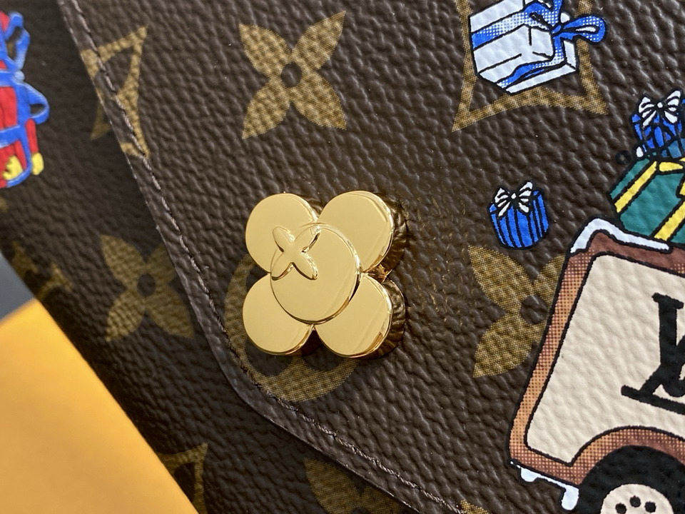 Sarah M15336 7 5x4 1x0 8cm gf_5