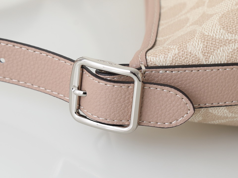 Coach CBH20 24x15x26cm ss_8