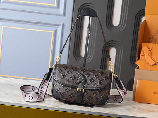 Diane M46583 25x9x15cm ss2_1