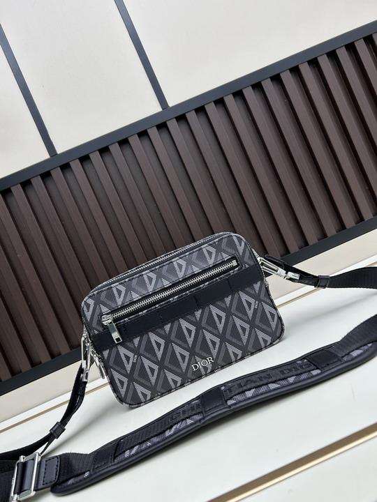 Dior 206 22 5x15x5cm ss2_1