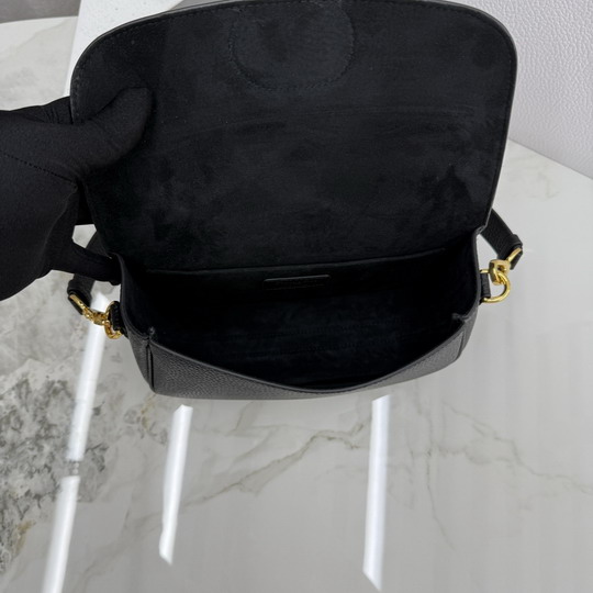 Dior Bobby M3964 24x16x8cm yz1_8