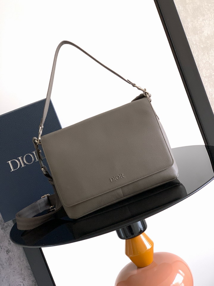 Dior Prive 33x24 5x14cm yz1_1