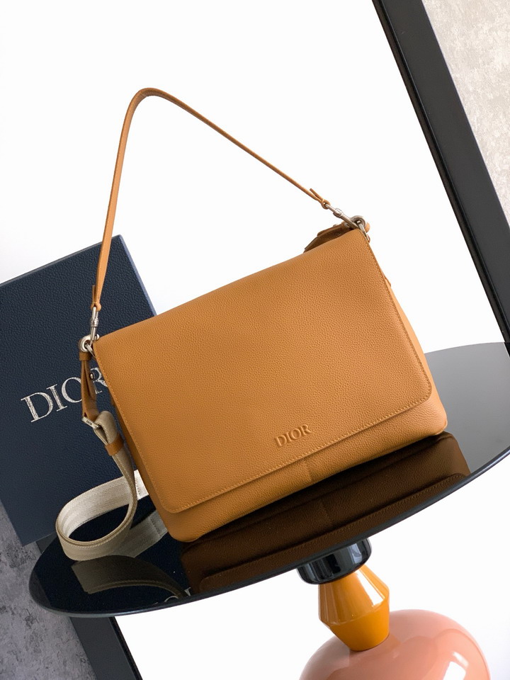 Dior Prive 33x24 5x14cm yz_1