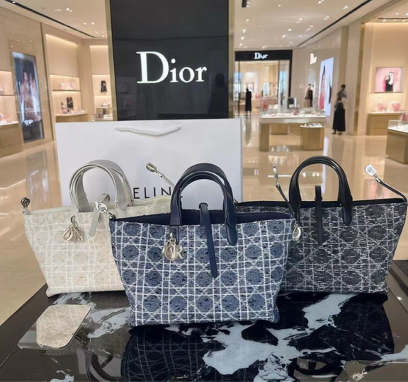 Dior Toujours 00740 37cm ss_1