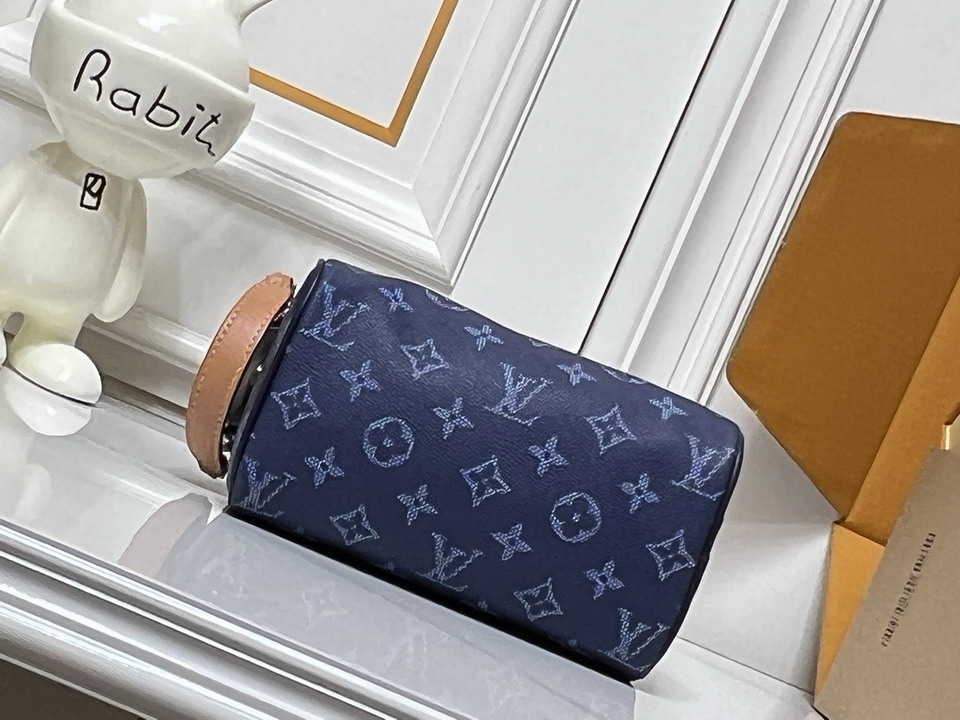 Dopp Kit N47528 13x12x20cm ss1_7