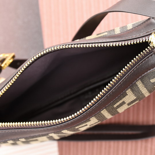 Fendi 07718 22x4 5x13cm ss_5