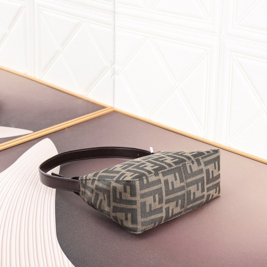 Fendi 07725 19x8x14cm ss1_3