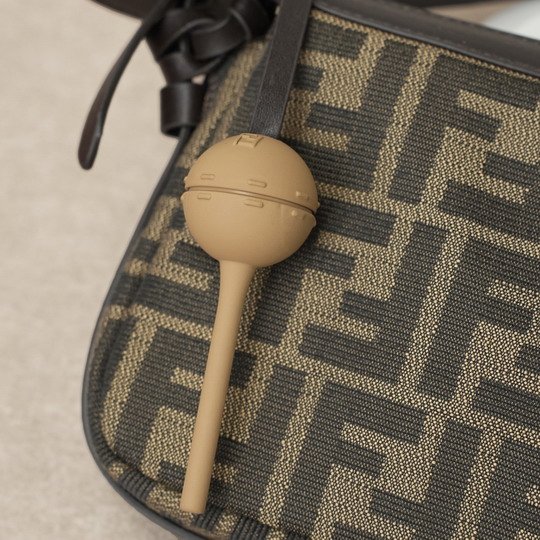 Fendi 07718 22x4 5x13cm ss_7