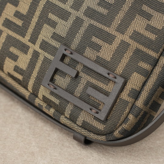 Fendi 07718 34 5x4 5x20cm ss_6