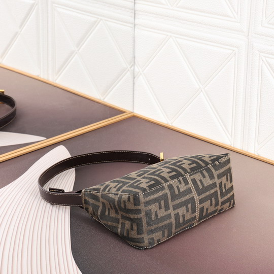 Fendi 07725 19x8x14cm ss_3