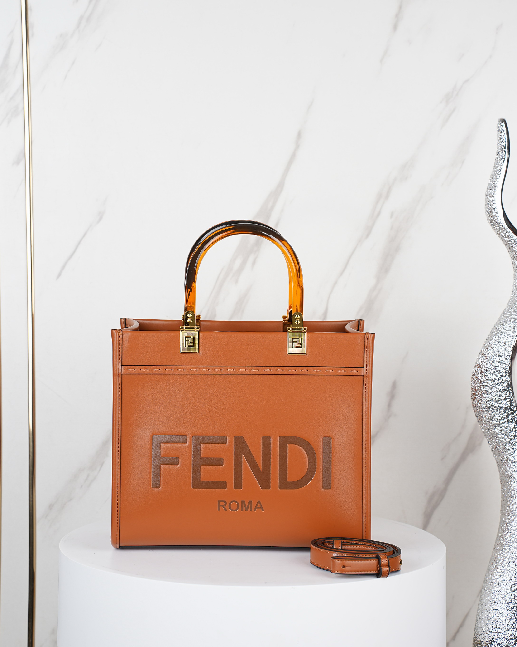 Fendi 26x22 5x20 5cm jj2_1