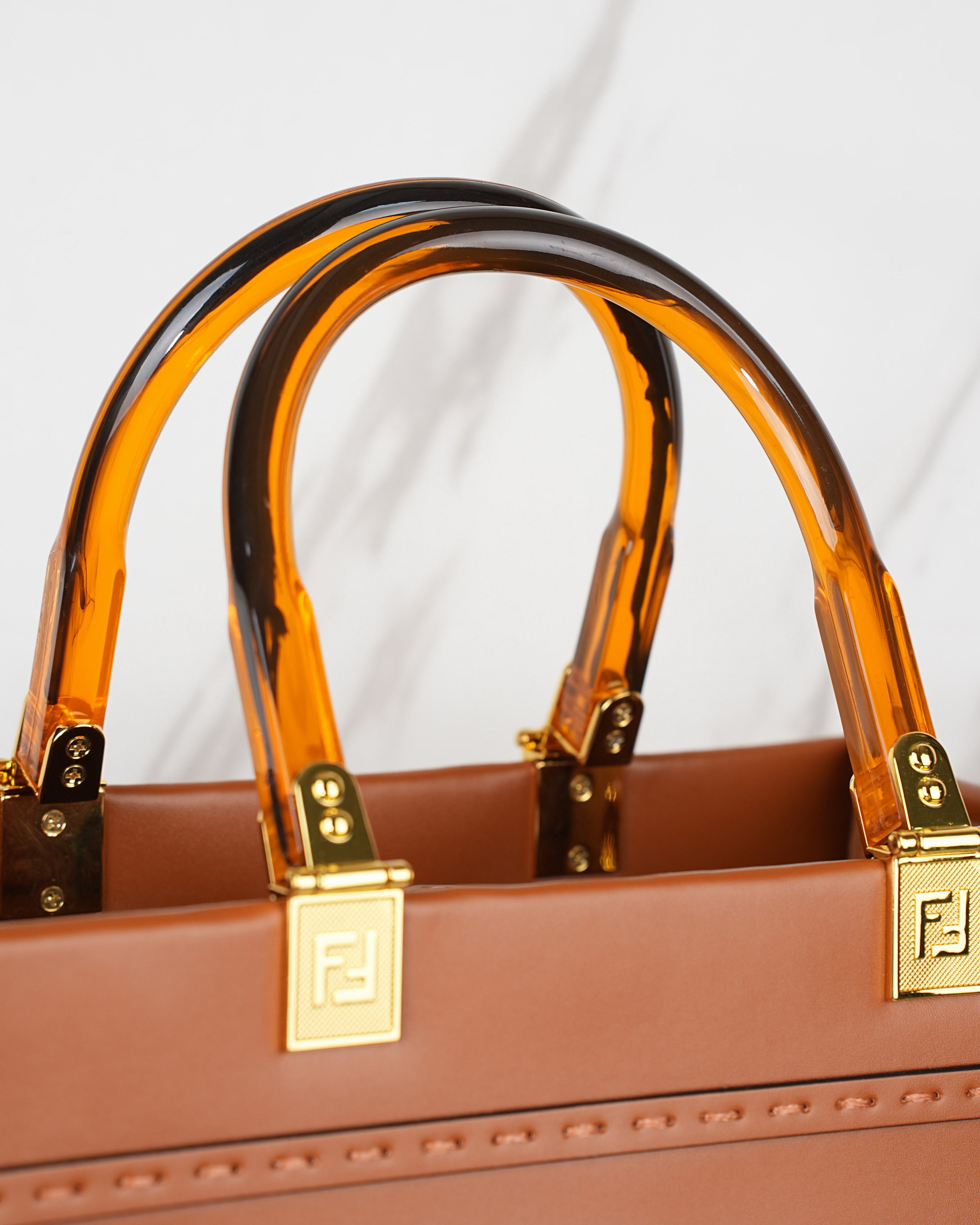 Fendi 26x22 5x20 5cm jj2_5