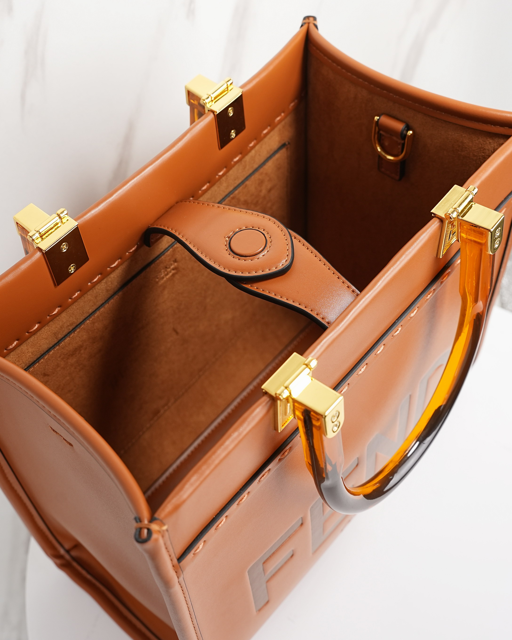 Fendi 26x22 5x20 5cm jj2_6