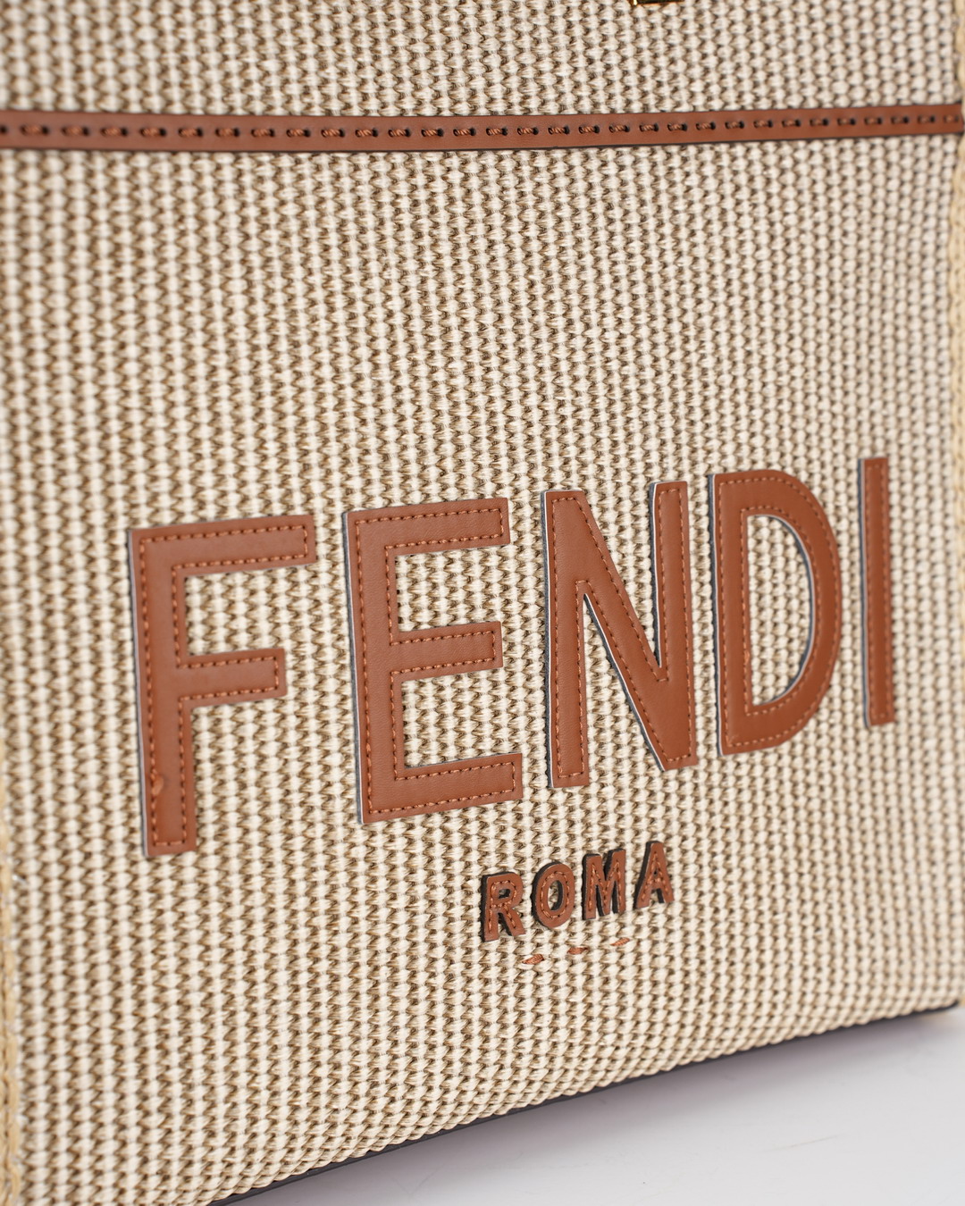 Fendi 31x17x35cm jj_4