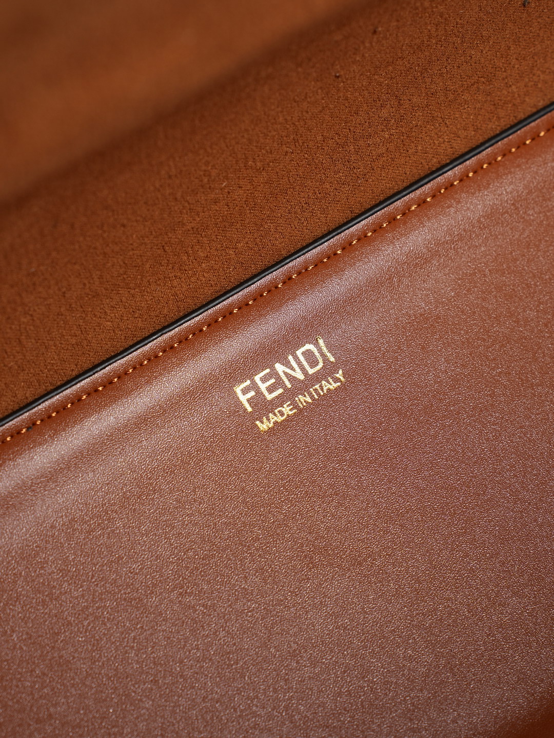 Fendi 35x17x31cm jj2_8