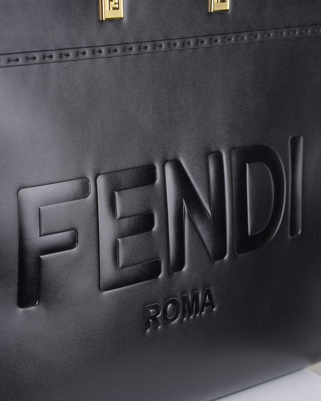 Fendi 40x35x21cm jj1_5