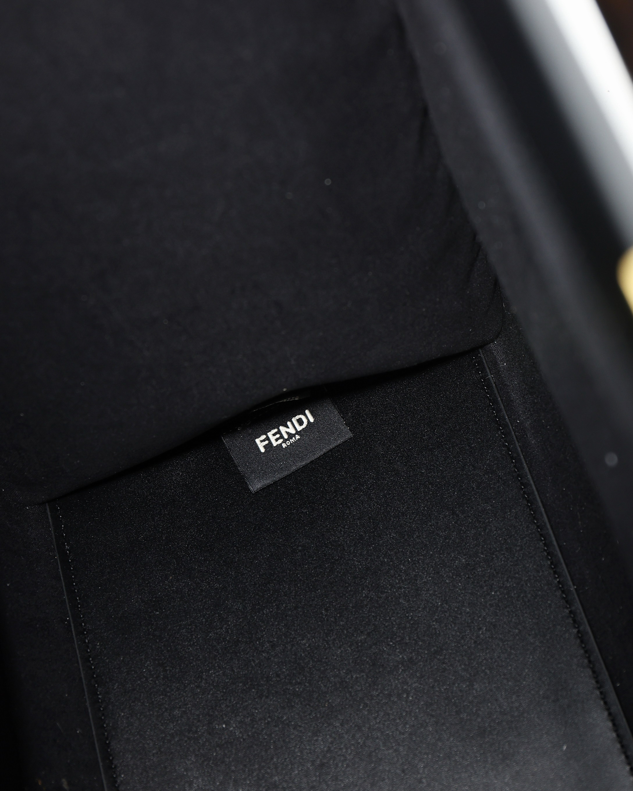 Fendi 40x35x21cm jj1_9