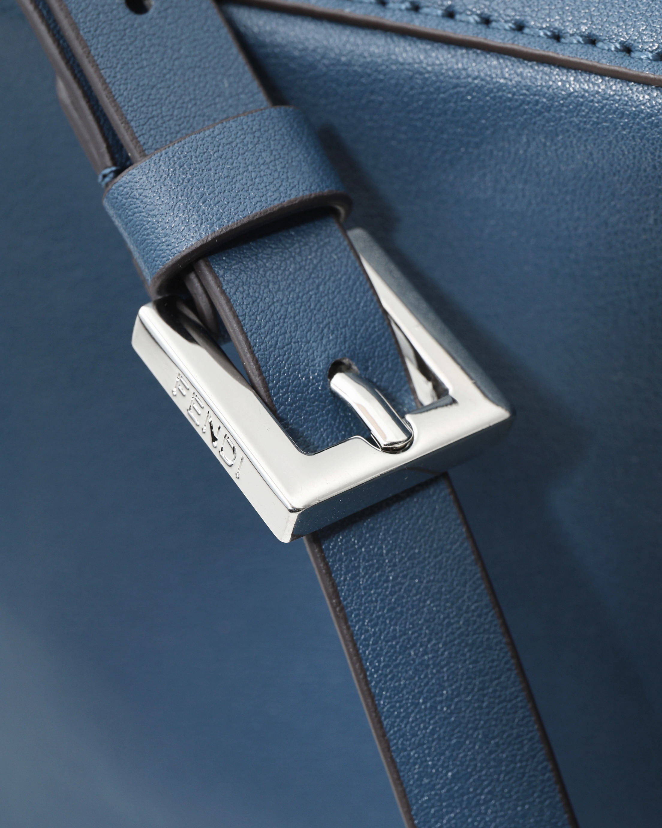 Fendi Simply 34 5x20x4 5cm jj_9