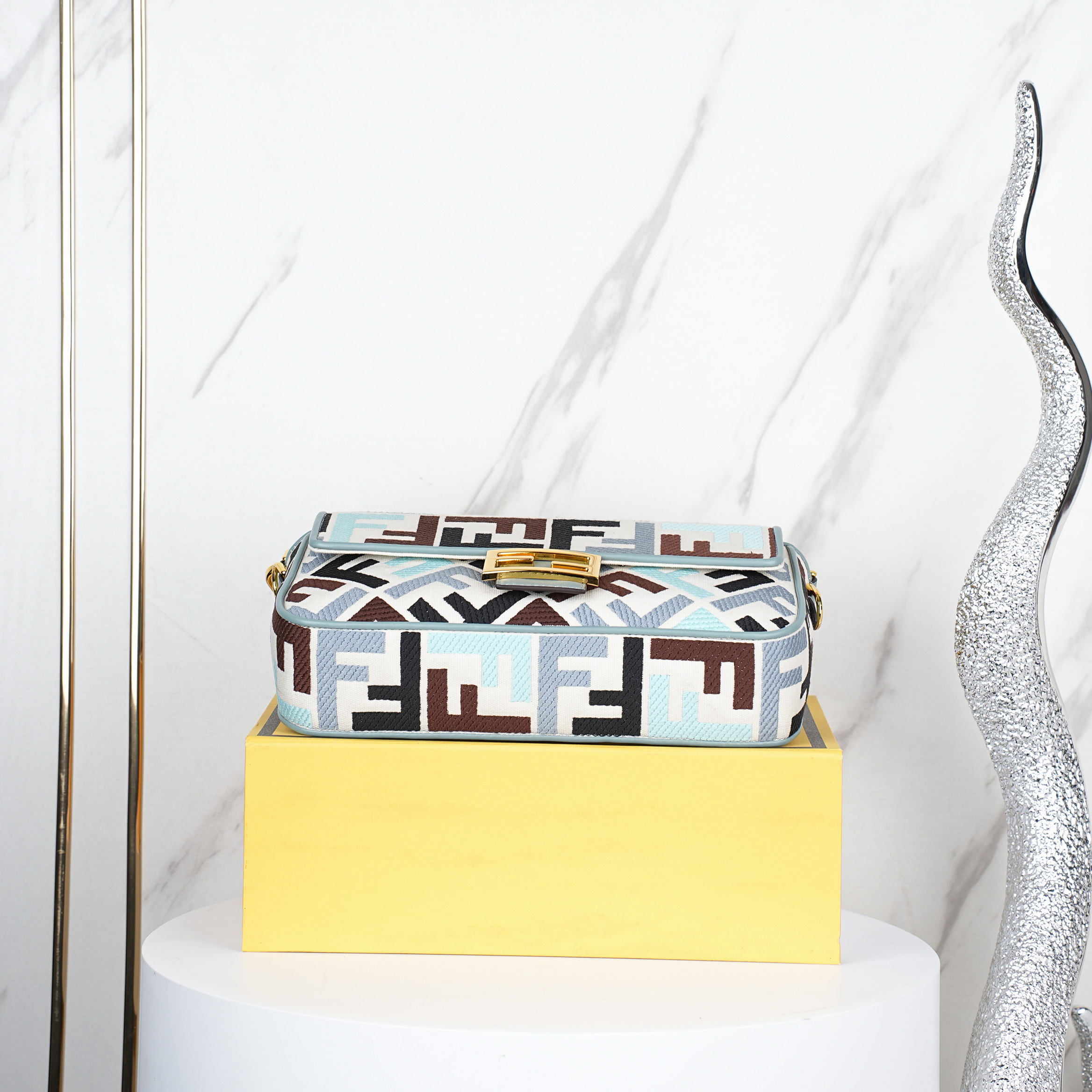 Fendi baguette 27x6x14cm jj1_4