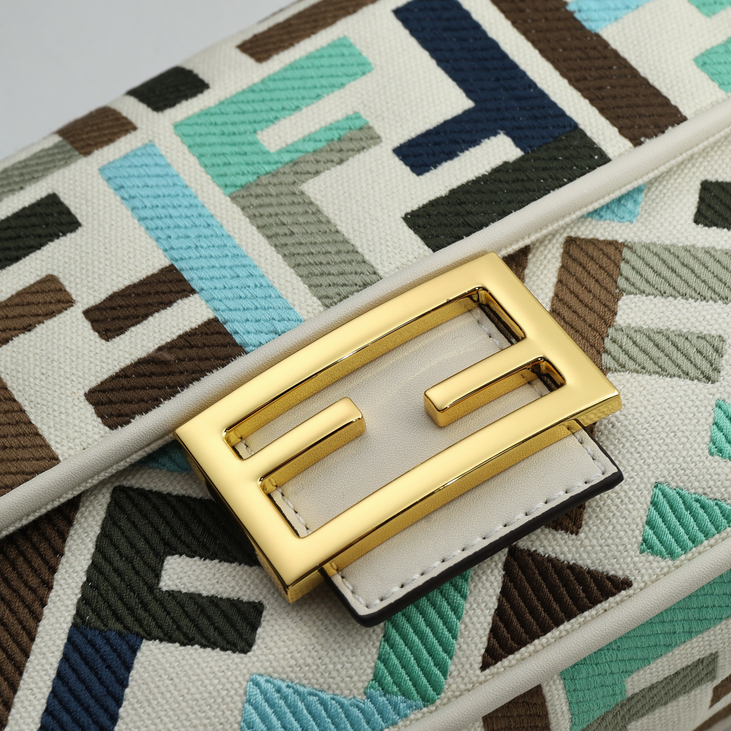 Fendi baguette 27x6x14cm jj2_7