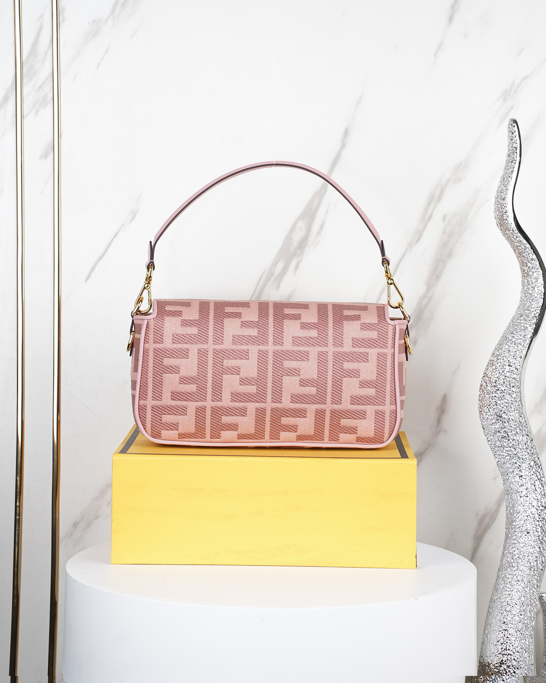 Fendi baguette 27x6x14cm jj3_5