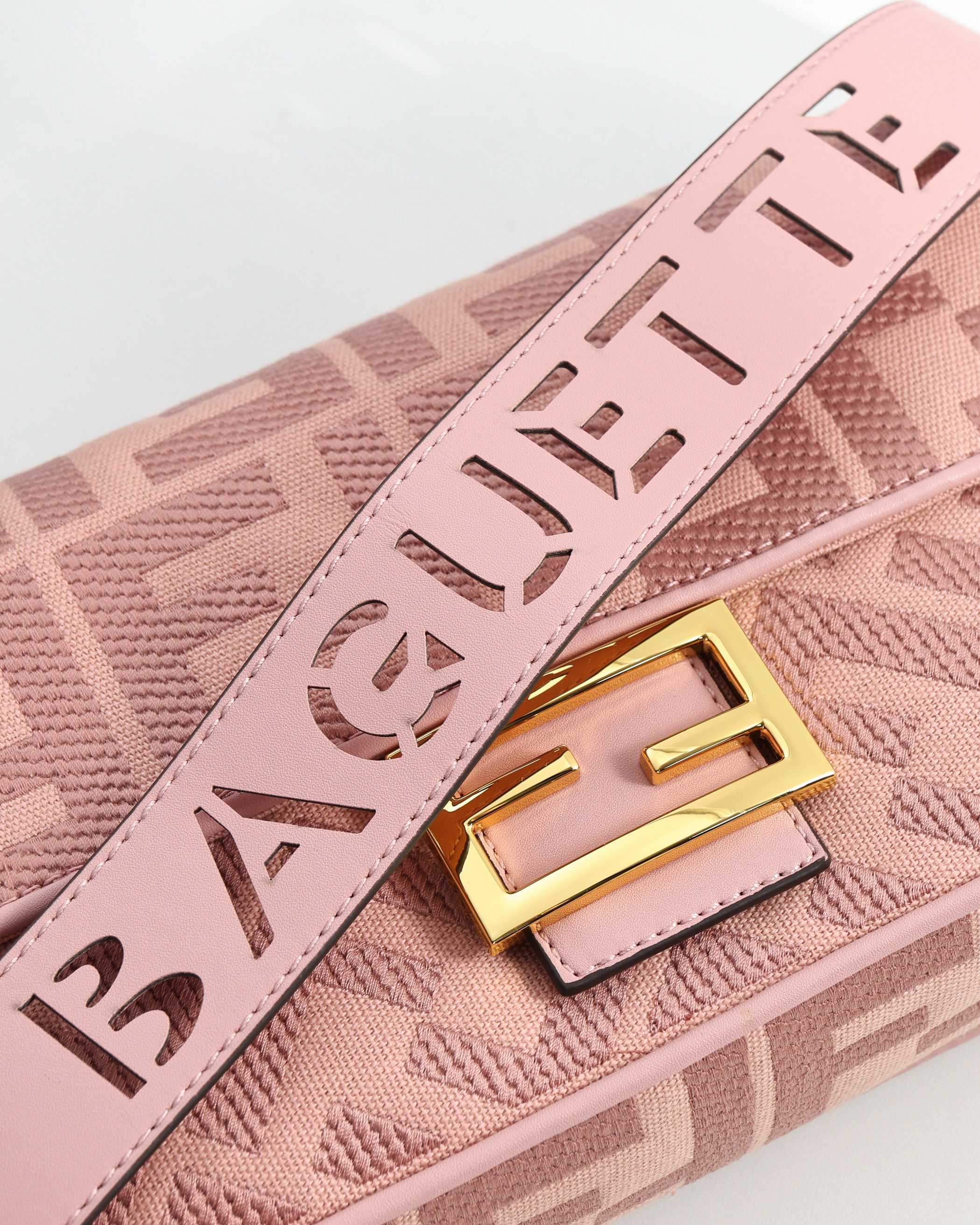 Fendi baguette 27x6x14cm jj3_9