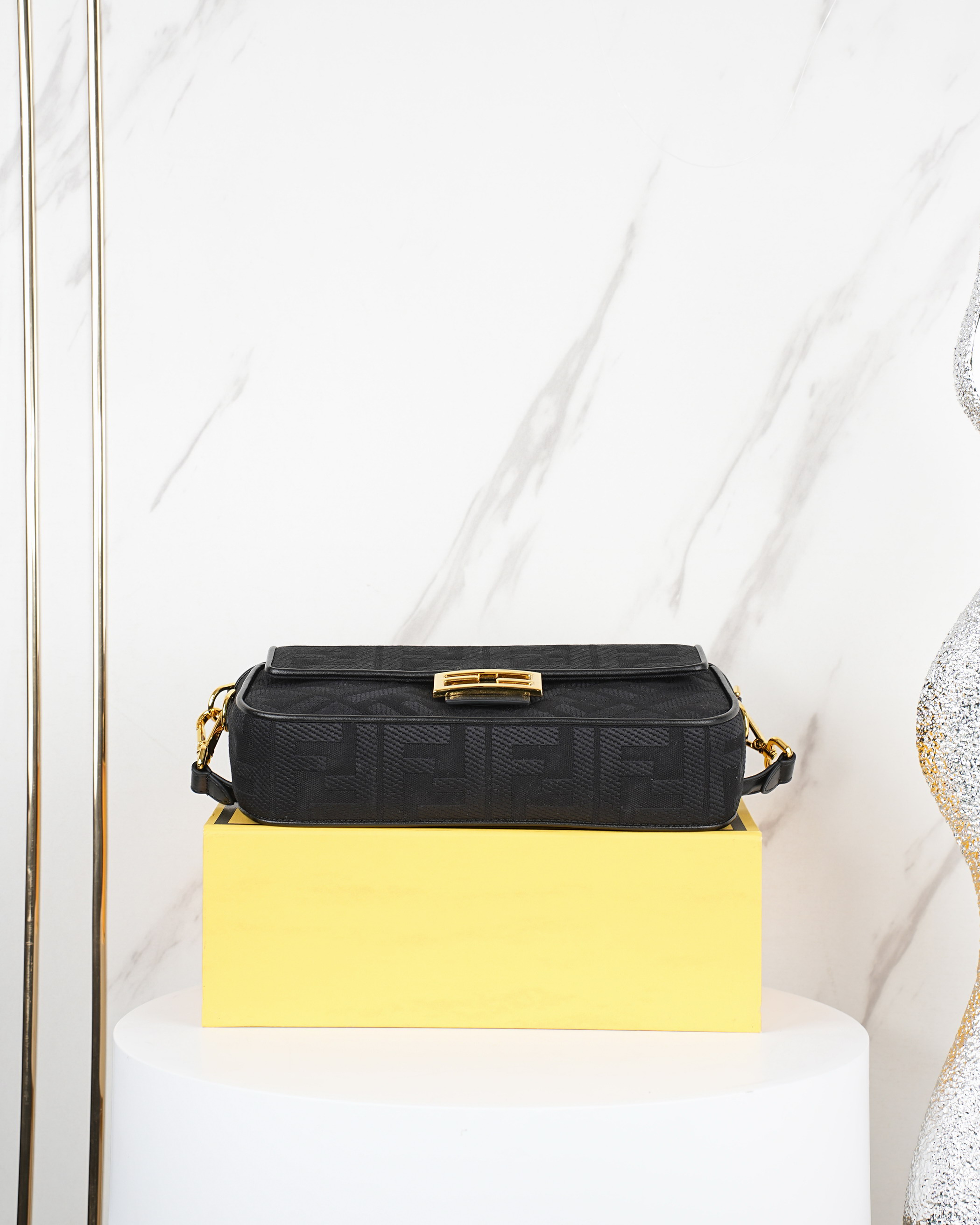 Fendi baguette 27x6x14cm jj4_4