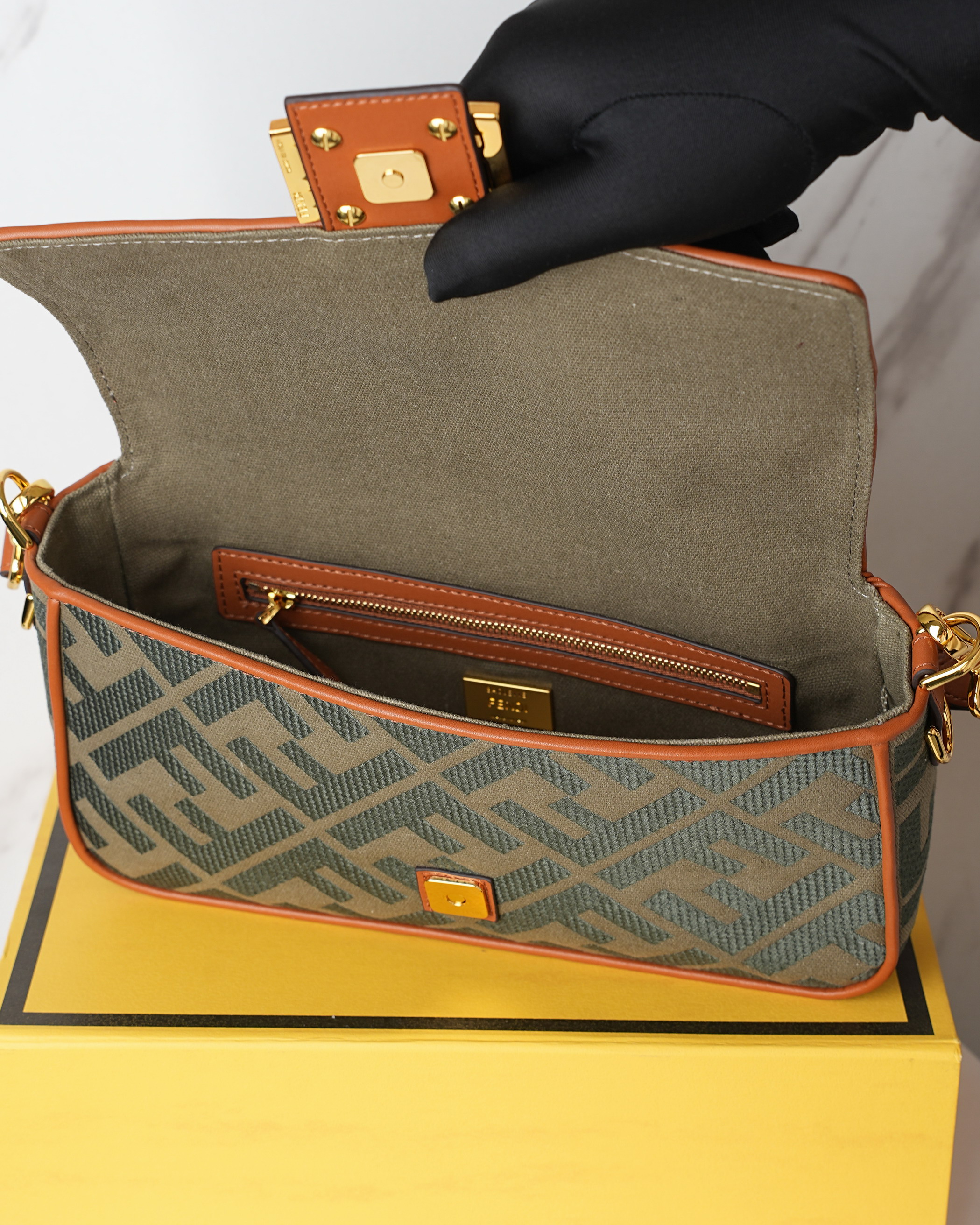 Fendi baguette 27x6x14cm jj5_7