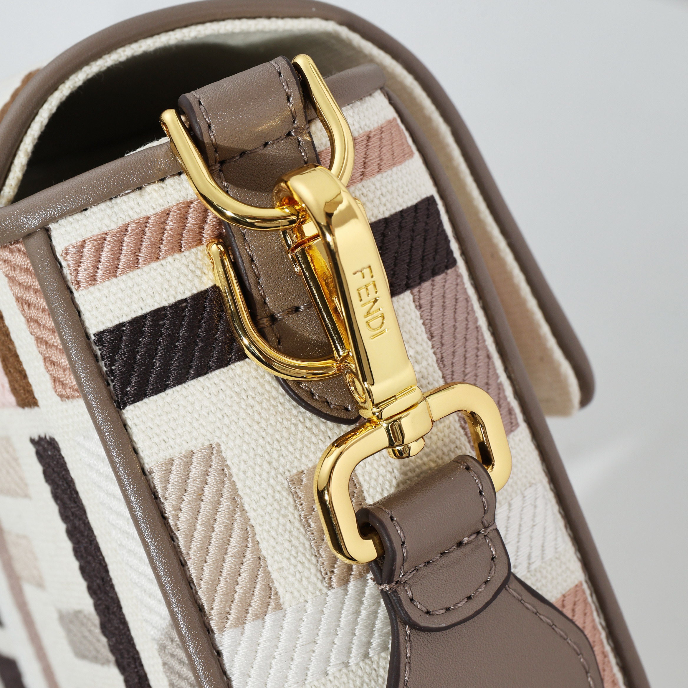 Fendi baguette 27x6x14cm jj_6