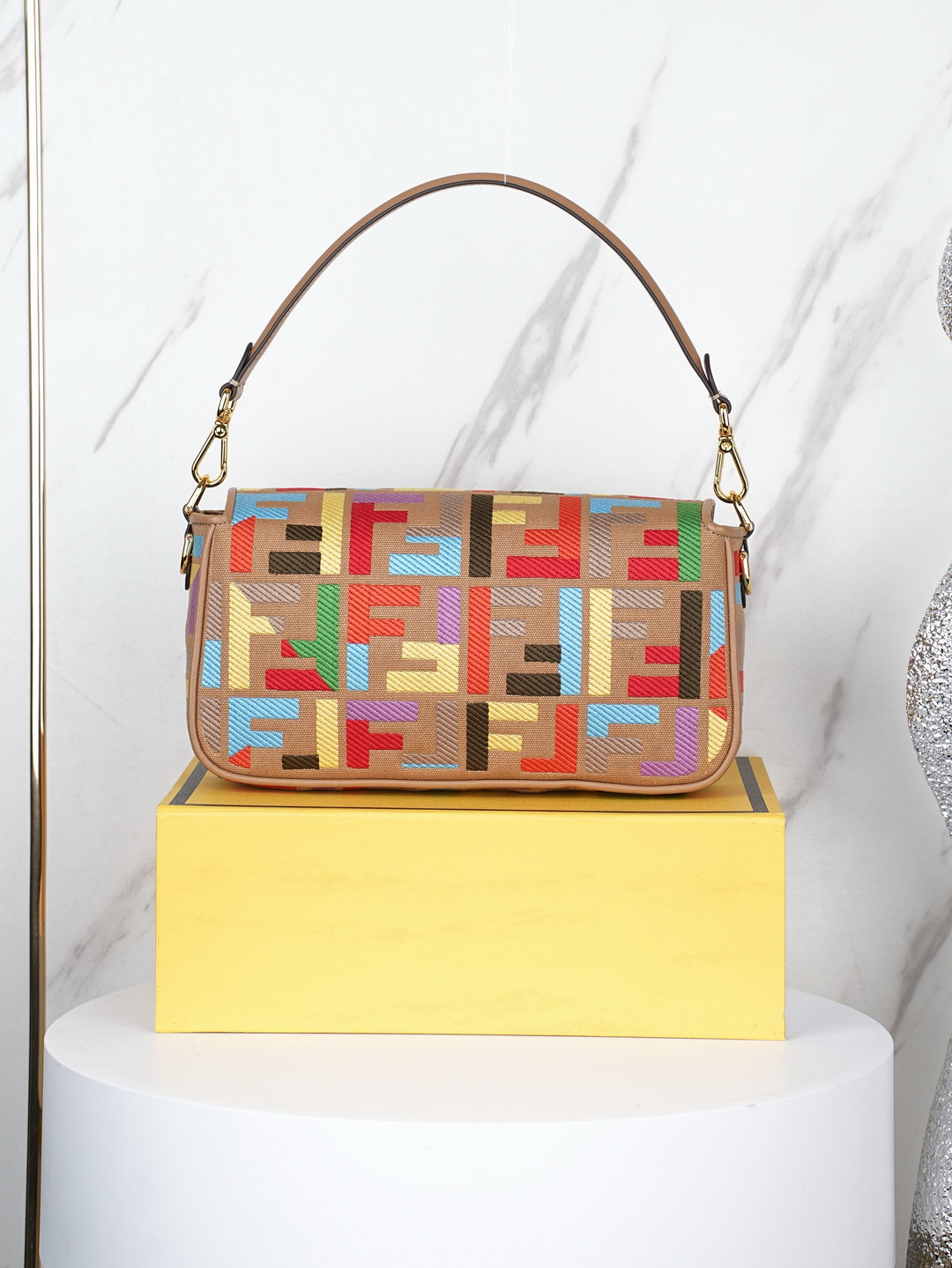 Fendi baguette 27x6x14cm jj7_4