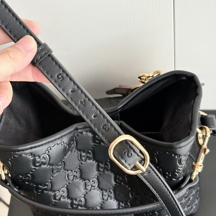 GG 815118 20 5x18x11 5cm ss_8