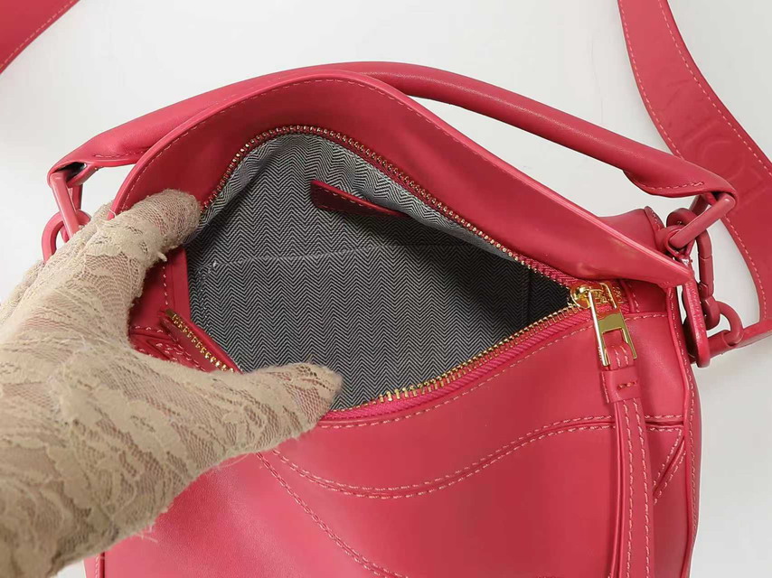 Loewe M88 25x17cm ss_10