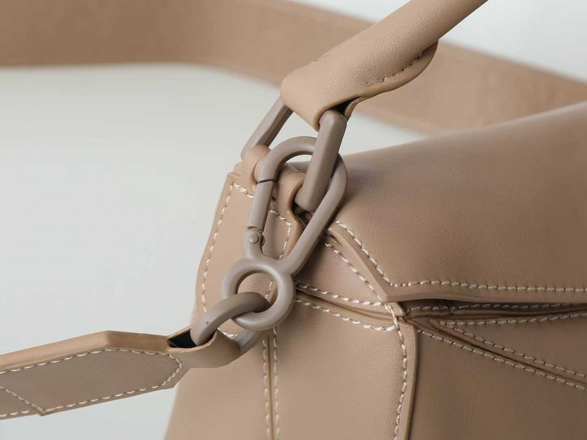 Loewe M88 25x17cm ss1_5