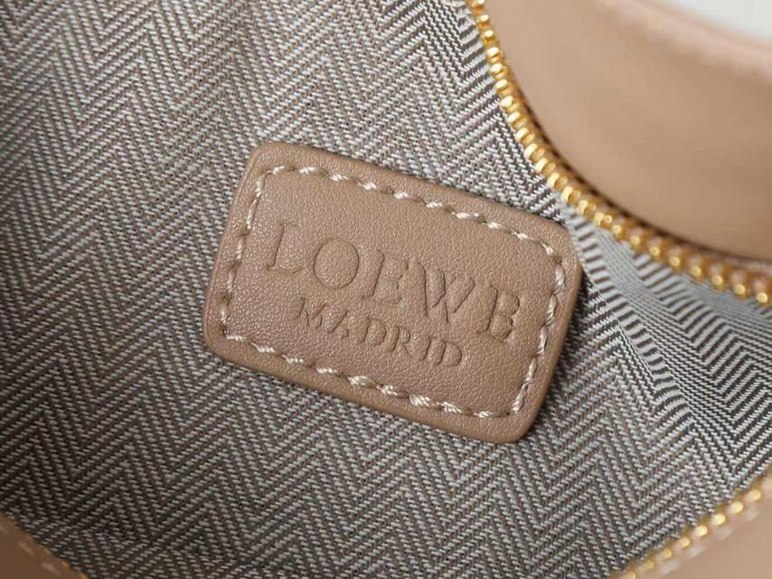 Loewe M88 25x17cm ss1_8