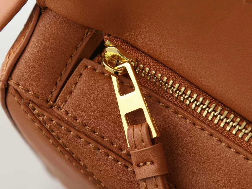 Loewe M88 25x17cm ss2_7