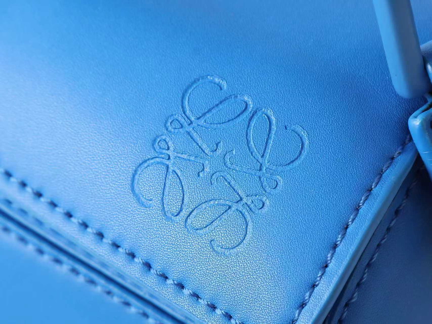 Loewe M88 25x17cm ss4_6