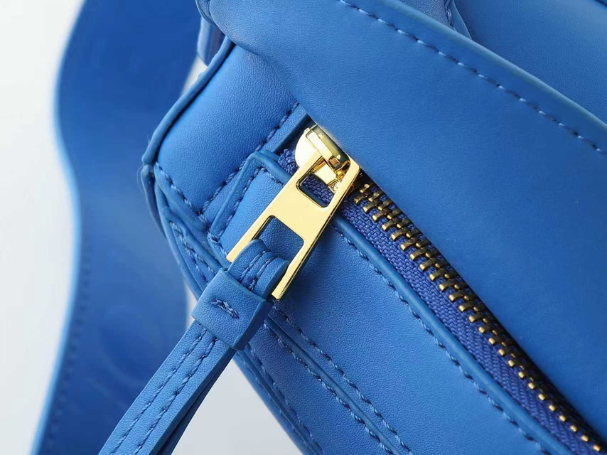 Loewe M88 25x17cm ss4_7