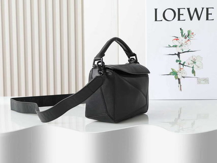 Loewe M88 25x17cm ss5_3