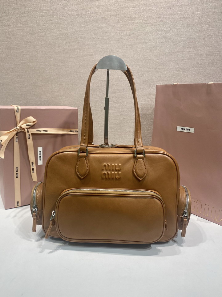 Miu 5BB159 32x22x14cm AP1_1