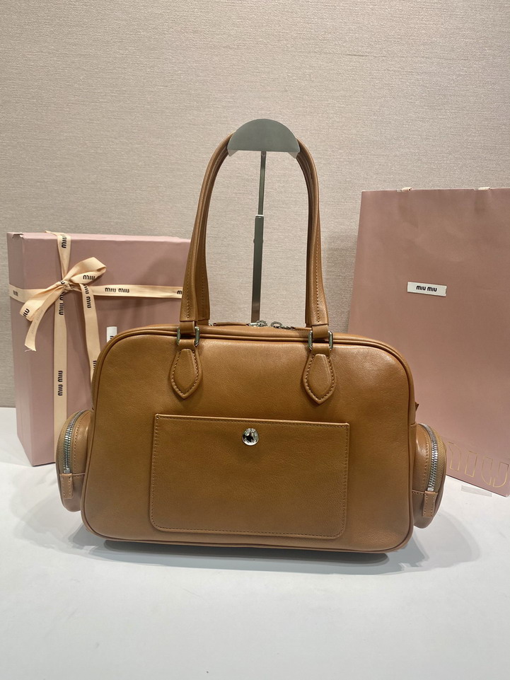 Miu 5BB159 32x22x14cm AP1_4